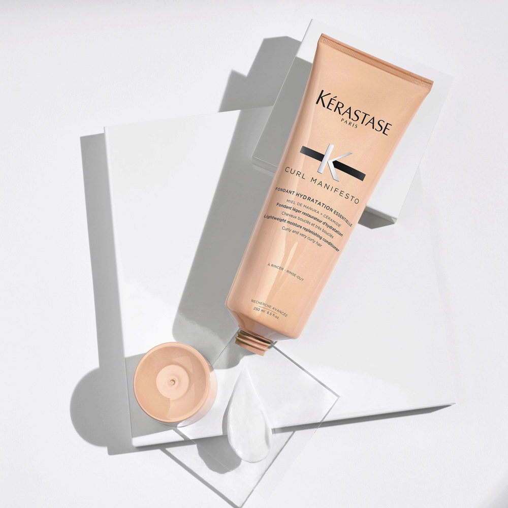 Kerastase Curl Manifesto Fondant Hydratation Essentielle 250ml - balsamo leggero per capelli ricci - immagine 2